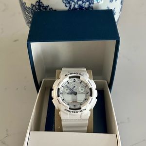 Casio G-Shock White Mens watch Comes with new Battery
